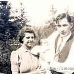 2d Lt Edwin Miller, wife, and daughter at Ft. Lewis, Washington. millerewife