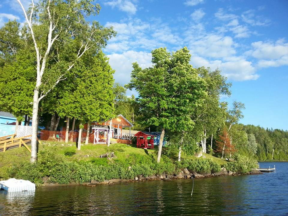 Bord de lac  - Domaine des prés d'or