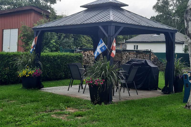 Le Gîte Bertrand permet l'utilisation du Barbecue en période estival