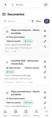 Deratix Gestión de documentos — mobile app view with touch-optimized interface