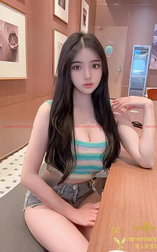 Singapore Escort Lisa Profile Image