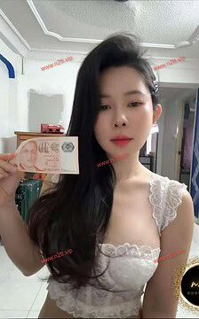 Singapore Escort Xiaoxiao-小小 Profile Image