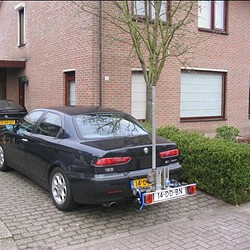 2004_1.jpg