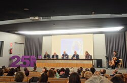 Asistencia al acto institucional en contra de la violencia machista organizado por el Ayuntamiento de León, con la representación de la Subdelegación del Gobierno en León, la delegación territorial de la Junta en León, la Diputación y la Universidad de León. IMG_20221125_121431