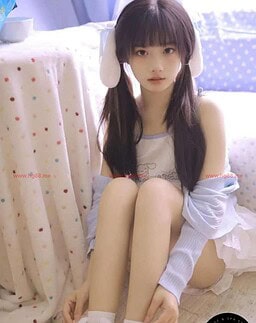 GongZhu-公主 【1386】 Profile Thumbnail Image