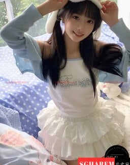 GongZhu-公主 【1386】 Profile Thumbnail Image