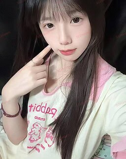 DouDou-豆豆 【1923】 Profile Thumbnail Image