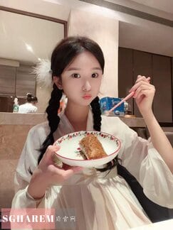 BaoEr-宝儿【2092】 Profile Thumbnail Image