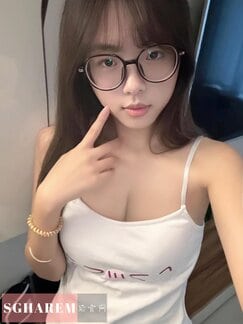 BaoBao-宝宝 【2137】 Profile Thumbnail Image