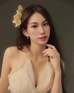 Mia 越南 Vietnam 【2320】 Profile Thumbnail Image