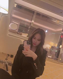 YingYing-莹莹 【2322】 Profile Thumbnail Image