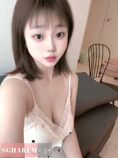 TongTong-童童 【2352】 Profile Thumbnail Image