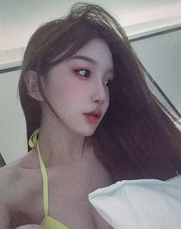 ZiYing-子盈 【2370】 Profile Thumbnail Image