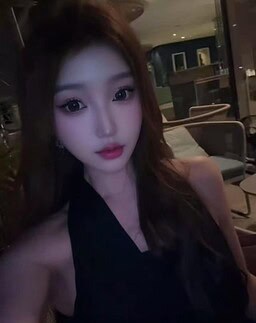 ZiYing-子盈 【2370】 Profile Thumbnail Image
