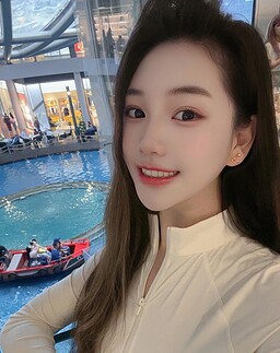 BaoBao-宝宝 【2385】 Profile Thumbnail Image