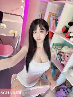 WeiWei-微微 【2521】 Profile Thumbnail Image
