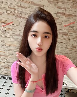 YiYi-依依 【2536】 Profile Thumbnail Image