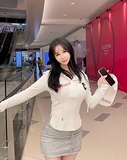 LeLe-乐乐 【2563】 Profile Thumbnail Image