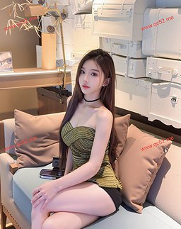 ZiYing-子盈 【2879】 Profile Thumbnail Image