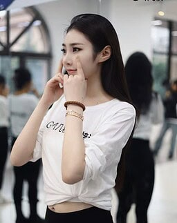 XueEr-雪儿 【2967】 Profile Thumbnail Image