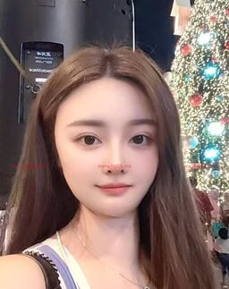 YueYue-月月 【3057】 Profile Thumbnail Image