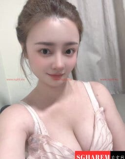 YueYue-月月 【3057】 Profile Thumbnail Image