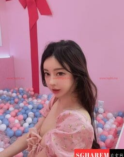 BaiHe-百合 【3106】 Profile Thumbnail Image