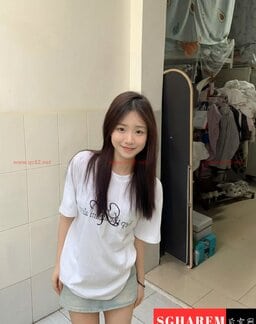 LiLi-李李 【3184】 Profile Thumbnail Image