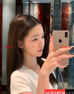 LiLi-李李 【3184】 Profile Thumbnail Image