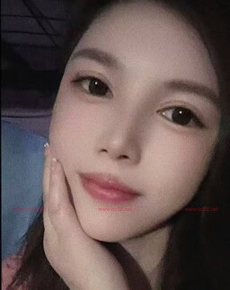 ChenChen-辰辰 【3207】 Profile Thumbnail Image