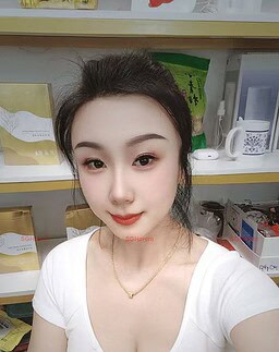 Qiqi 【3281】 Profile Thumbnail Image