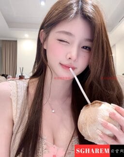 XiaoLu-小露 【3298】 Profile Thumbnail Image