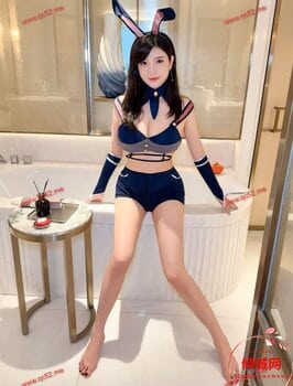 LuLu-璐璐 Thumbnail Image