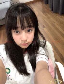 AnQi-安琪 Thumbnail Image