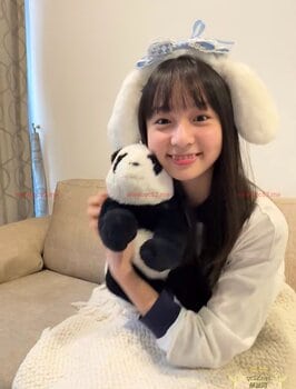 AnQi-安琪 Thumbnail Image