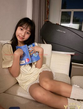 AnQi-安琪 Thumbnail Image