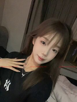 YeZi-叶子 Thumbnail Image