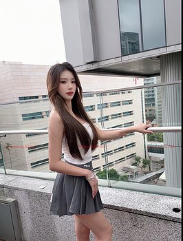 BaoEr-宝儿 Thumbnail Image