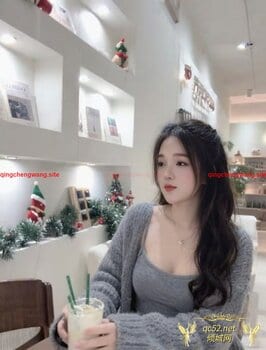 XiaoMei-小梅 Thumbnail Image