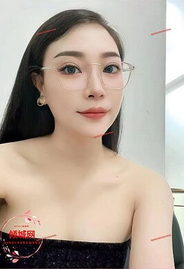 New Escort - Lisa 越南 Vietnam