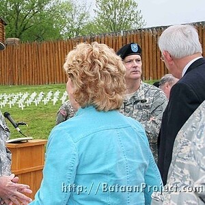Harrodsburg 2008 - D Co. Memorial