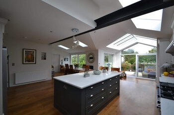 Mount Merrion Chestnut
