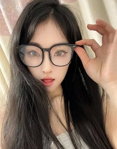 LingEr-灵儿 【2079】 Singapore (SG) Largest Escort Directory | No.1 SG Escort Service | SG Escort | 新加坡伴游 | 新加坡外围