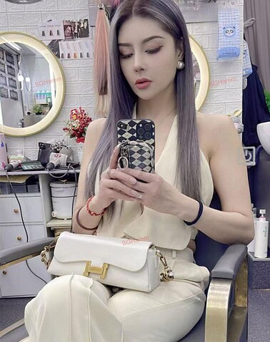XiaoQi-小七 【2420】 Singapore (SG) Largest Escort Directory | No.1 SG Escort Service | SG Escort | 新加坡伴游 | 新加坡外围