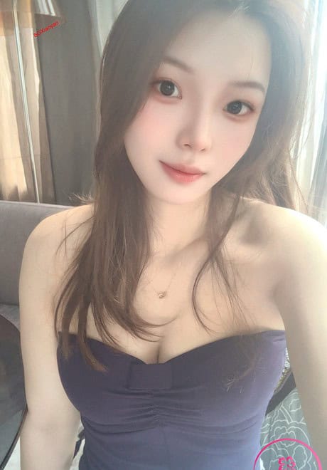 Singapore Massage Escort Emma-爱马仕 is available at SGXiaoYao 新加坡逍遥阁
