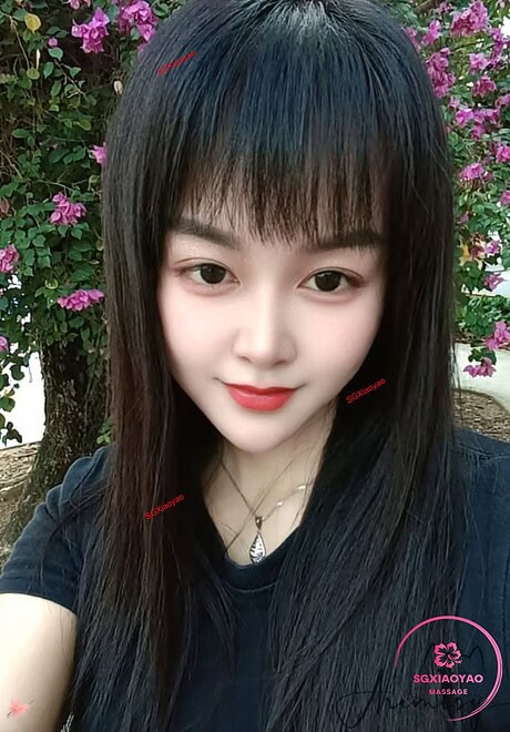 Singapore Massage Escort Apple