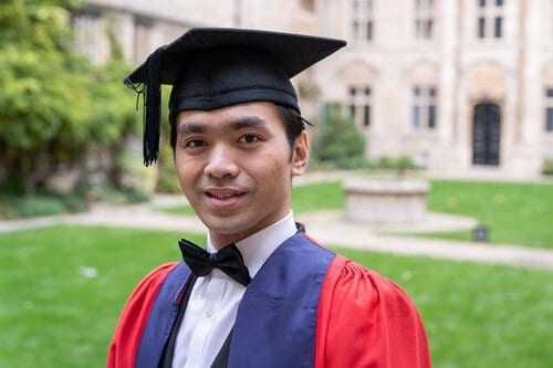 Oxford Graduation Photographer - Matthew Ellacott Photography