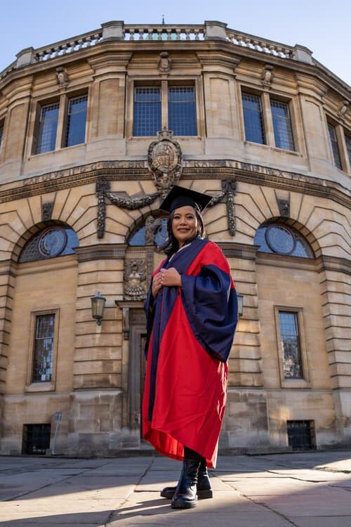 Oxford Graduation Photographer - Matthew Ellacott Photography
