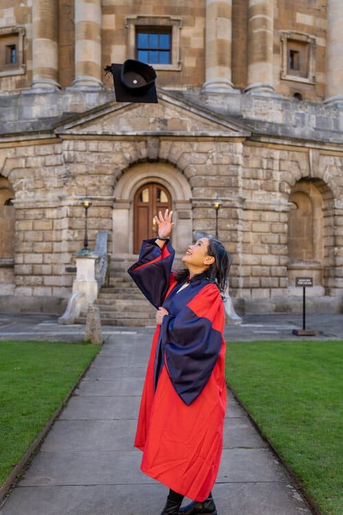 Oxford Graduation Photographer - Matthew Ellacott Photography