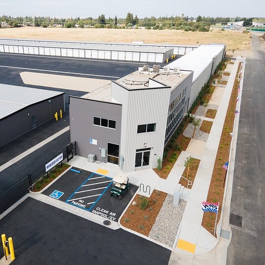 Designed to meet all your storage needs with top-notch features and unmatched convenience, our state-of-the-art facility offers a variety of storage unit sizes, as well as outdoor and indoor RV and boat storage.